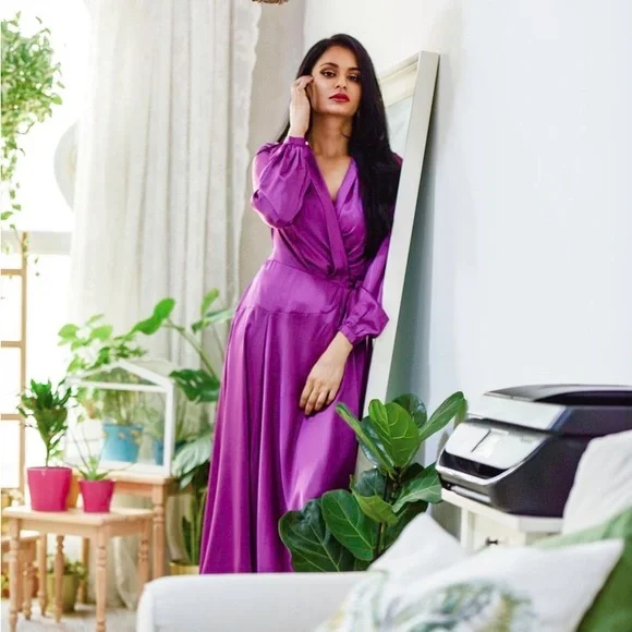 Nasty Gal Steal Spotlight BarbieCore Pink Satin Wrap Dress wedding guest plus 24 - Picture 6 of 14